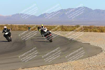 media/Jan-08-2022-SoCal Trackdays (Sat) [[1ec2777125]]/Turn 11 (215pm)/